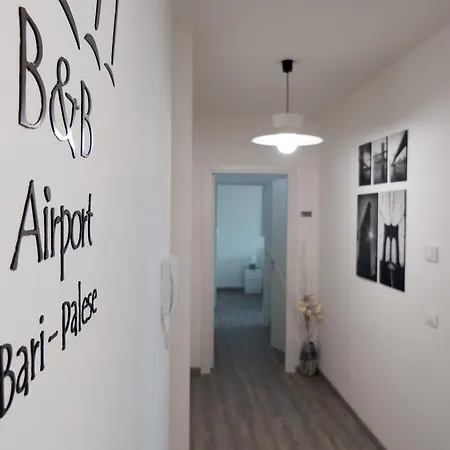 Airport Bari - Palese 1 住宿加早餐酒店 APULIA