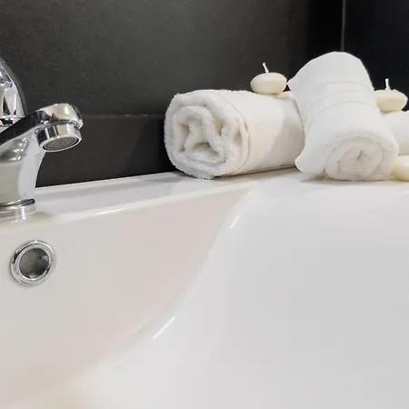 Airport Bari - Palese 1 3* APULIA